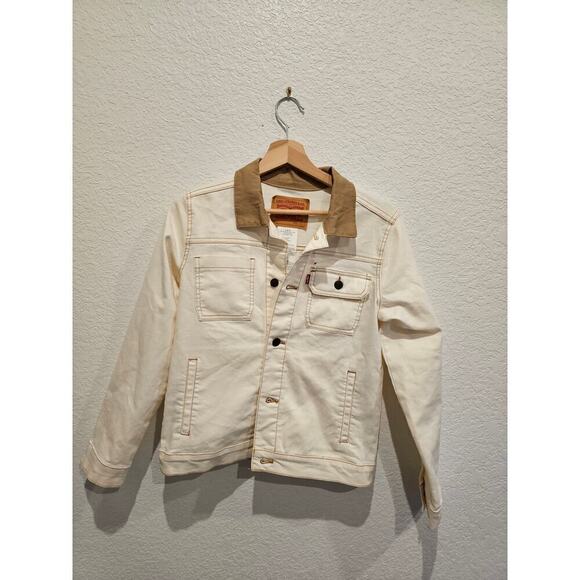 Levi's Jackets & Blazers - Levi's® Premium
Trucker Jacket sz white sz Large 12-13 teens